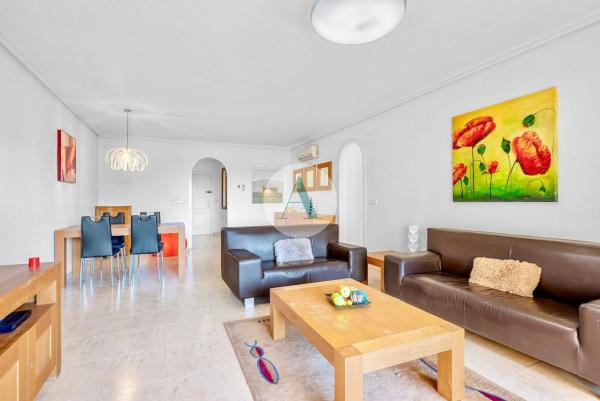 Sprzedaż mieszkania w Piso en Avenida de Ibiza, 16 -22, Lomas de Campoamor, Orihuela, Orihuela
thumbnail 1