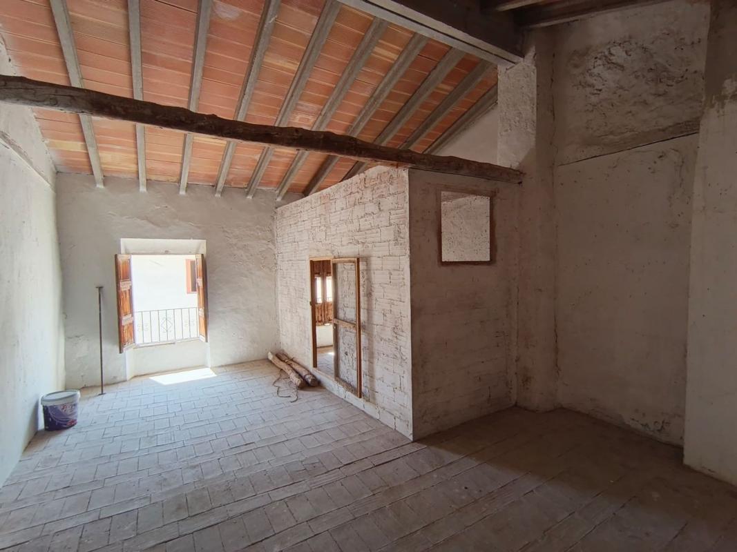 Propiedades en venta y alquiler en España photo 1
