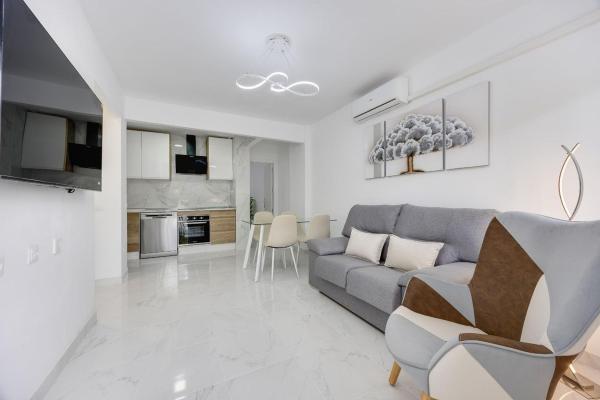 Venta de piso en Piso en Calle Santander, 3, Parque de las Naciones, Torrevieja, Torrevieja
thumbnail 2