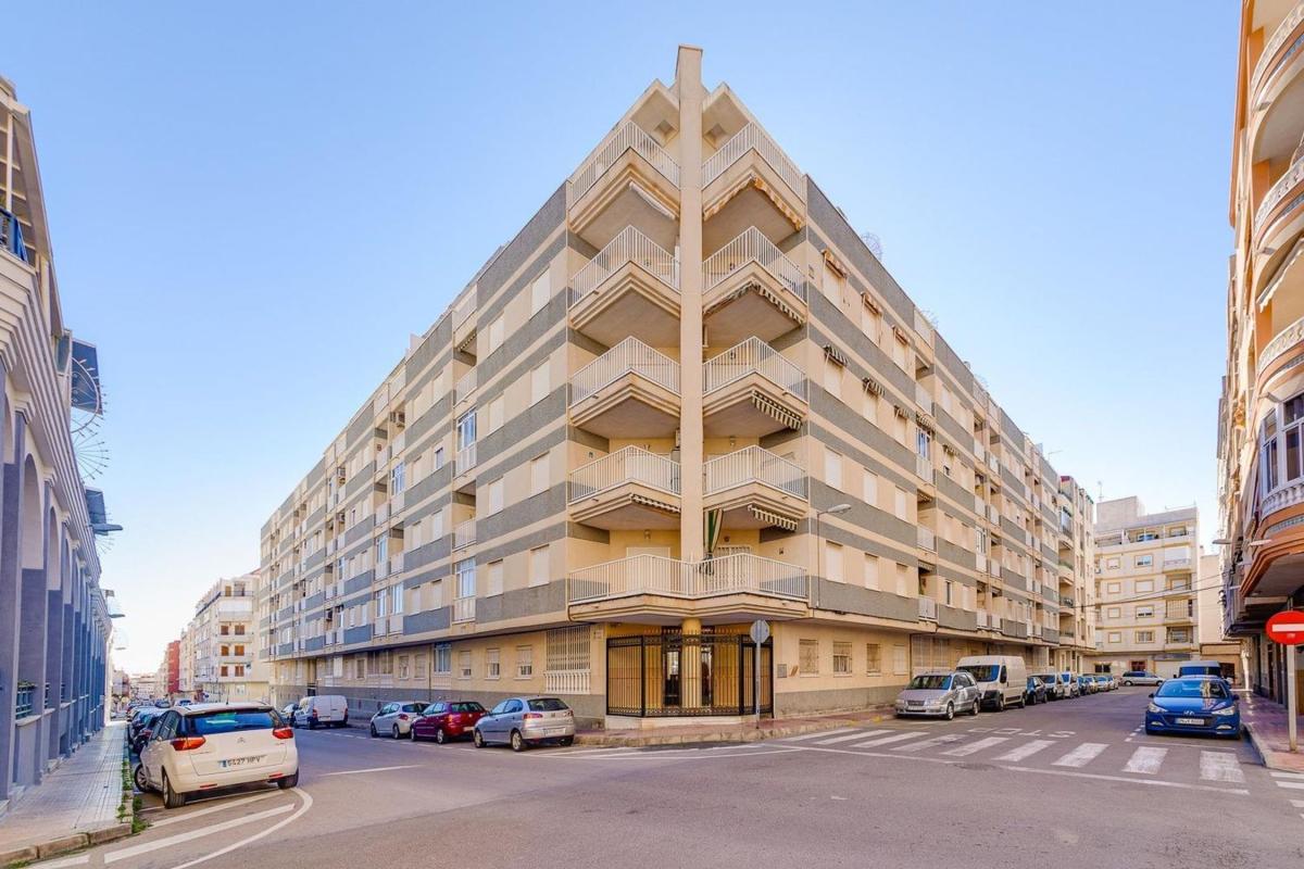 Sale of apartment in Piso en Avenida Habaneras - Curva de Palangre, Torrevieja, Torrevieja
 photo 5