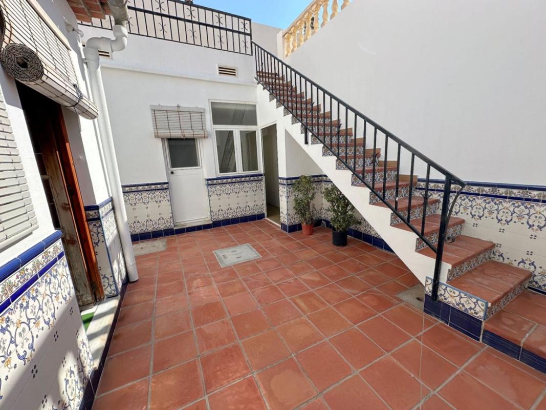 Venta de chalet adosado en Chalet adosado en Calle Juan Ferrando, El Verger , El Verger photo 2