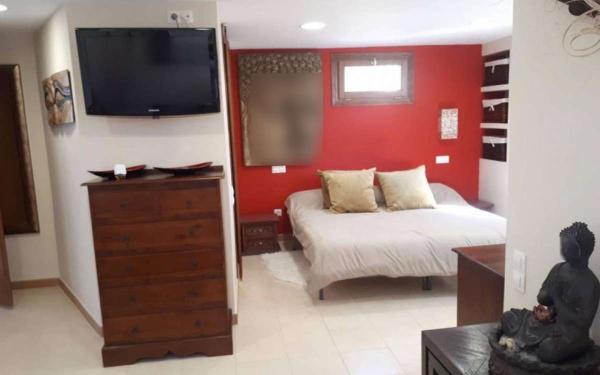 Independent chalet for sale in Casa o chalet en Pueblo Español - Coveta Fumá, El Campello, El Campello
 photo 3
