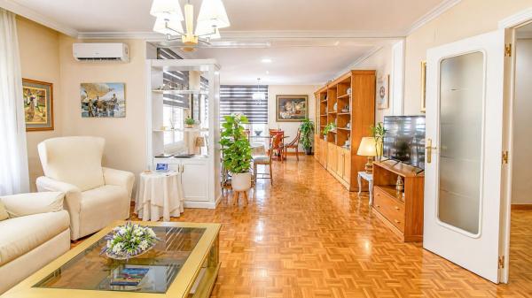 Продажа квартиры на Piso en Calle del Marquès d'Asprella, Pont Nou-Corazón de Jesús, Elche / Elx, Эльче / Эльх
 photo 4