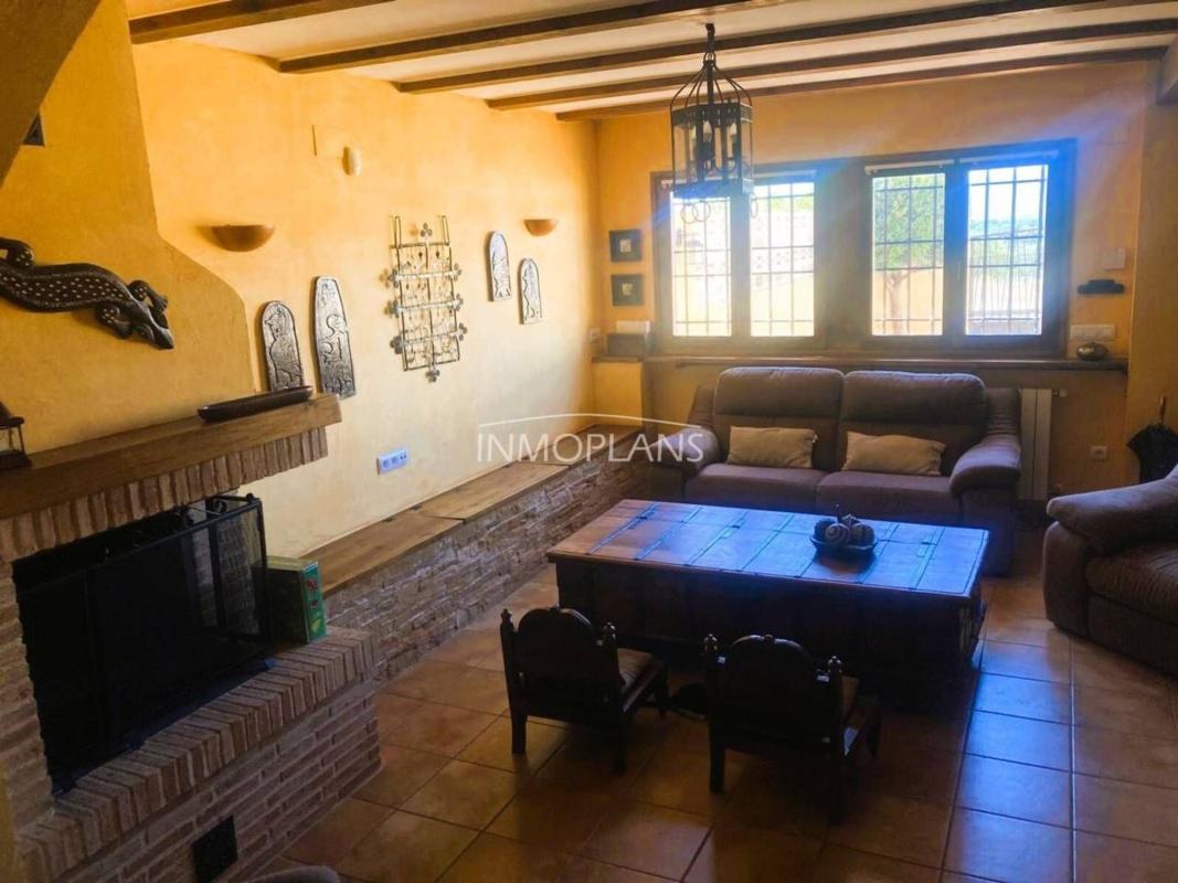 Venta de chalet adosado en Chalet adosado en Calle Manuel Segura, Onil , Onil photo 4
