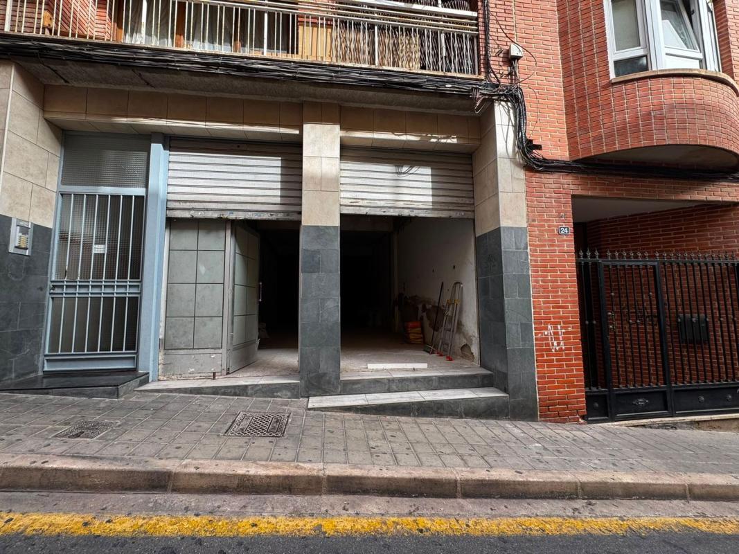 Properties for sale and rent in Spain photo 3