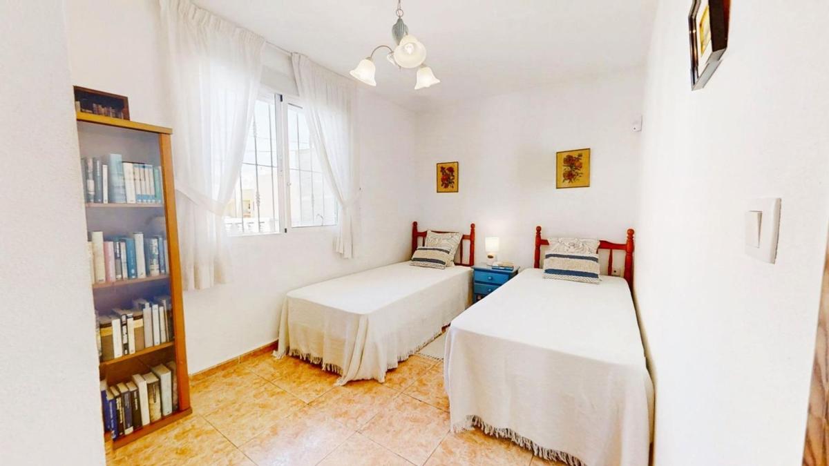 Продажа пентхауса на Ático en Calle Caballero de Rodas, 140, Las Piscinas Naturales, Torrevieja, Торревьеха photo 5
