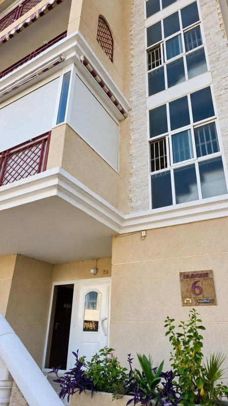 Venta de piso en Piso en Los Europeos, Torrevieja, Torrevieja
photo 2