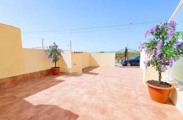 Chalet adosado en La Siesta - El Salado - Torreta, Torrevieja thumbnail 1