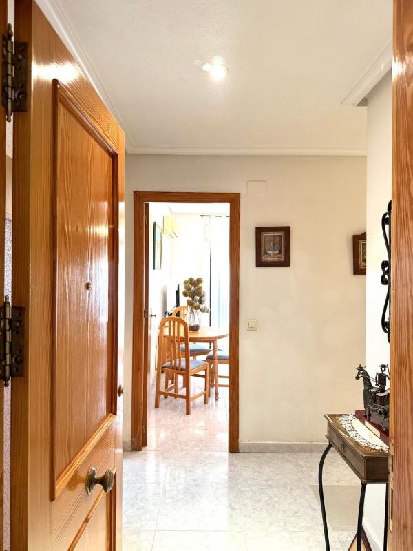 Продажа квартиры на Piso en Zona Pueblo, Pilar de la Horadada, Пилар де ла Орадада
photo 1