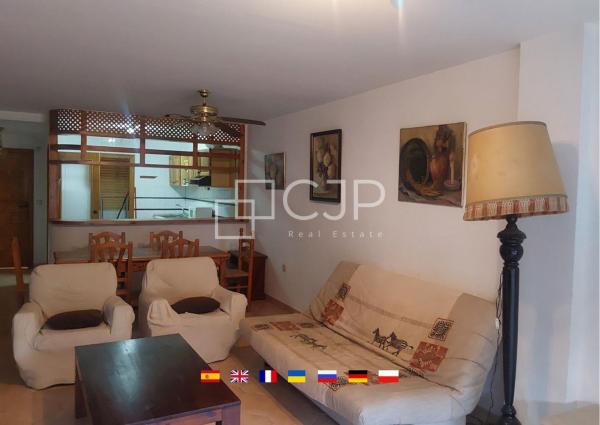 Venta de piso en Piso en Calle Sant Bartomeu, Campello Playa, El Campello, El Campello
 photo 2