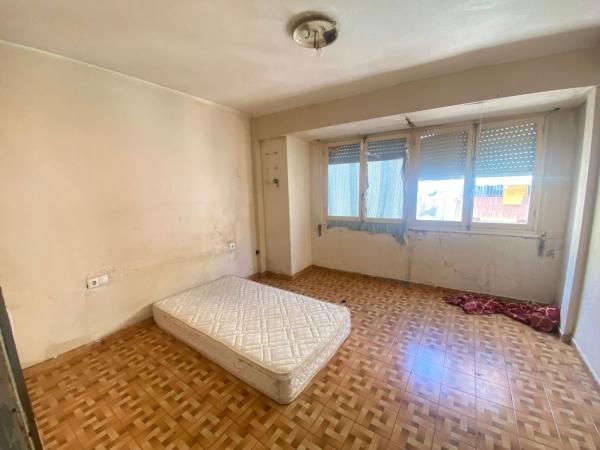 Apartment for sale in Piso en Calle Monforte del Cid, Carolinas Altas, Alicante / Alacant, Alicante photo 1
