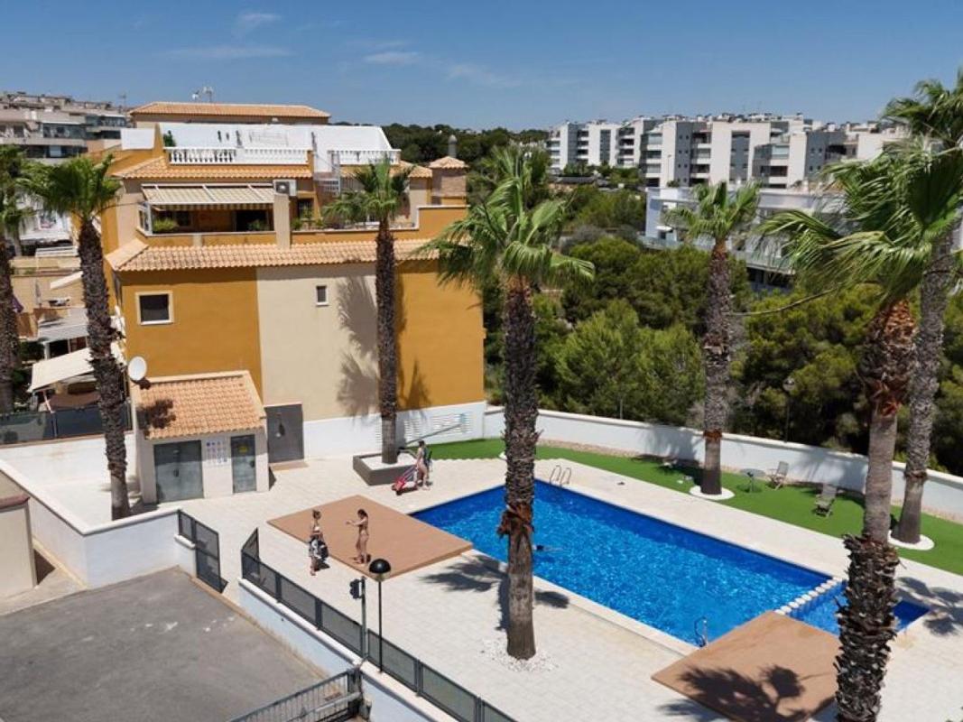 Penthouse sale in Ático en Calle Pimienta, Villamartín, Orihuela, Orihuela photo 1