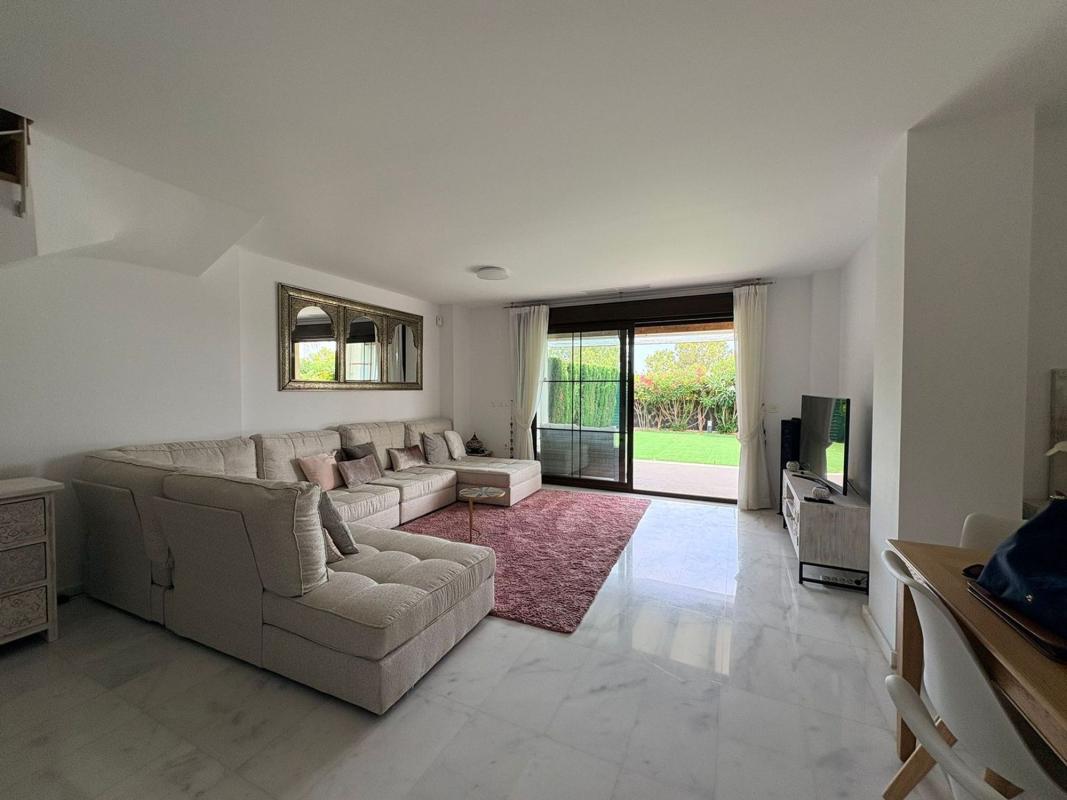 Sale of townhouse in Chalet adosado en Calle Lisboa s/n, Golf Bahía, Finestrat , Finestrat photo 2