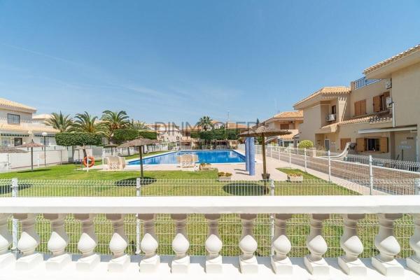 Casa o chalet independiente en Calle Nicolás de Bussi, 23, Playa Flamenca, Orihuela photo 1
