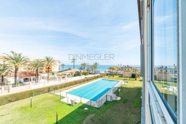 Venta de piso en Piso en Avenida de las Olas s/n, Punta Prima, Torrevieja, Torrevieja
 photo 2