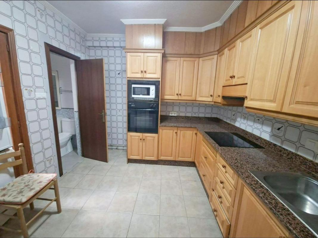 Propiedades en venta y alquiler en España photo 1