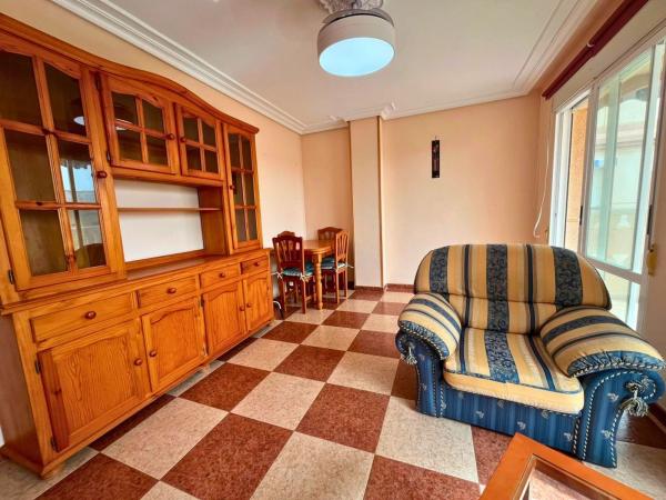 Venta de piso en Piso en Calle Mayor, 40, Gaspar Perrelló, Torrevieja, Torrevieja
 photo 1