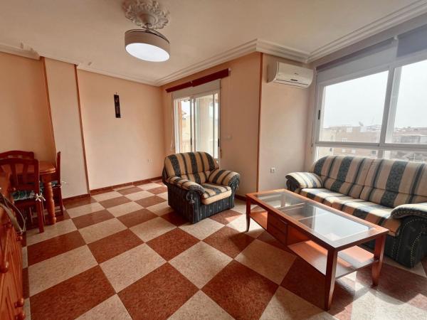 Venta de piso en Piso en Calle Mayor, 40, Gaspar Perrelló, Torrevieja, Torrevieja
 photo 2