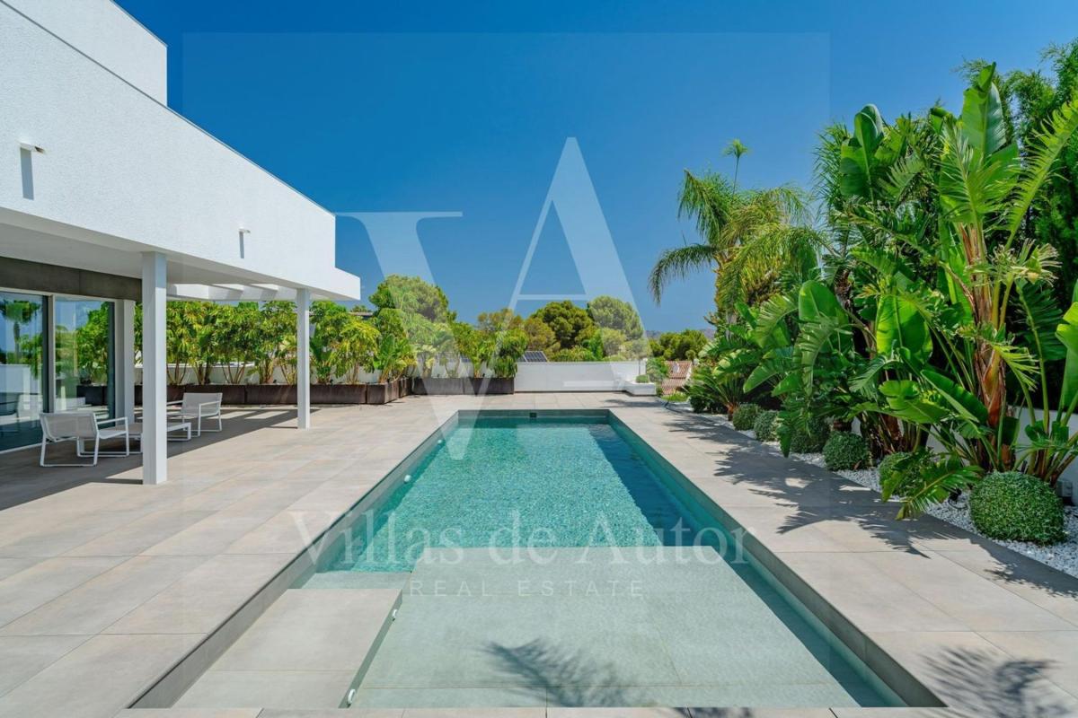 Properties for sale and rent in Spain photo 2