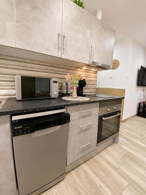 Venta de piso en Piso en Altozano, Alicante / Alacant, Alicante / Alacant
 photo 3