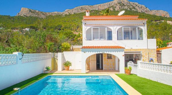 Casa o chalet independiente en Partida Estación II, Gargasindi, Calpe photo 1