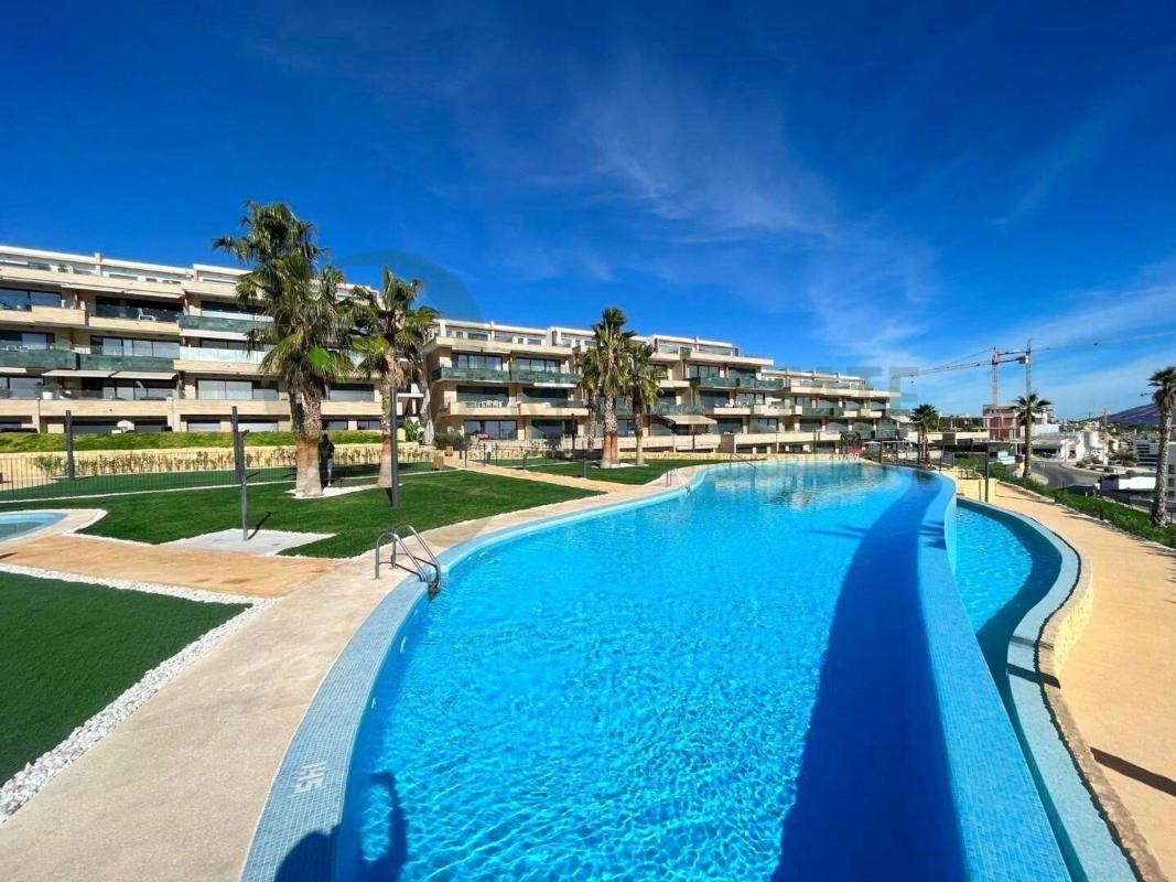Sprzedaż mieszkania w Piso en Avenida d'Amèrica, Balcón de Finestrat-Terra Marina, Finestrat, Finestrat
 photo 2
