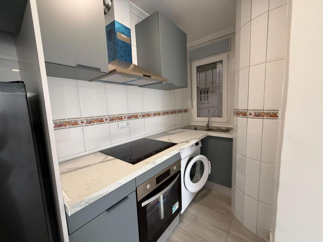 Venta de piso en Piso en Calle Galeón, 27, Avenida Habaneras - Curva de Palangre, Torrevieja, Torrevieja
photo 5