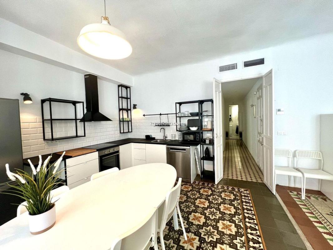 Продажа квартиры на Piso en Calle Maestro Marqués, Ensanche-Diputación, Alicante / Alacant, Аликанте / Алакант
photo 1