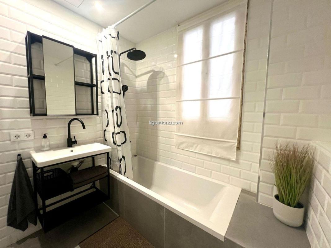 Продажа квартиры на Piso en Calle Maestro Marqués, Ensanche-Diputación, Alicante / Alacant, Аликанте / Алакант
photo 4