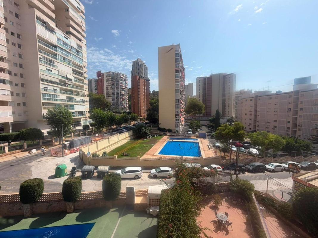 Продажа квартиры на Piso en Zona Sierra Helada, Benidorm, Бенидорм
photo 1