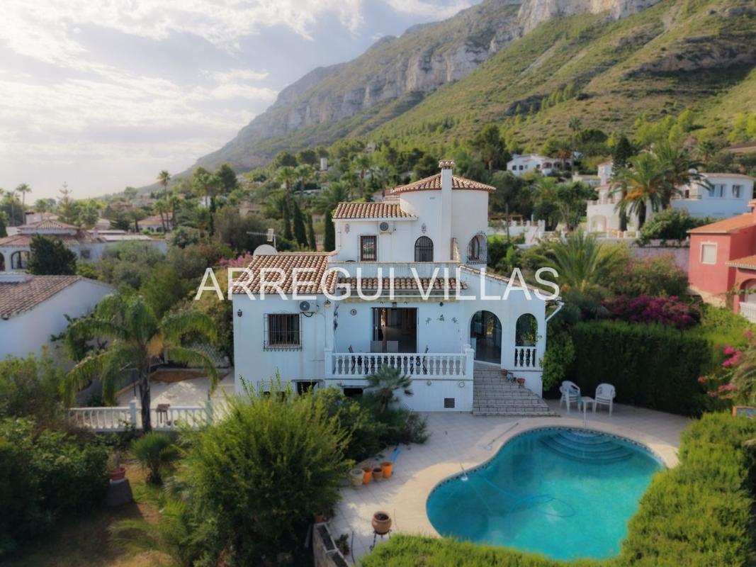 Properties for sale and rent in Spain photo 1