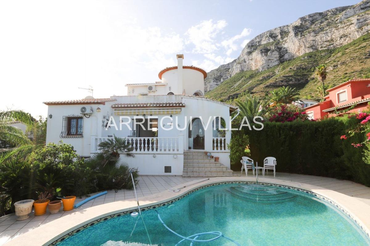 Properties for sale and rent in Spain photo 3