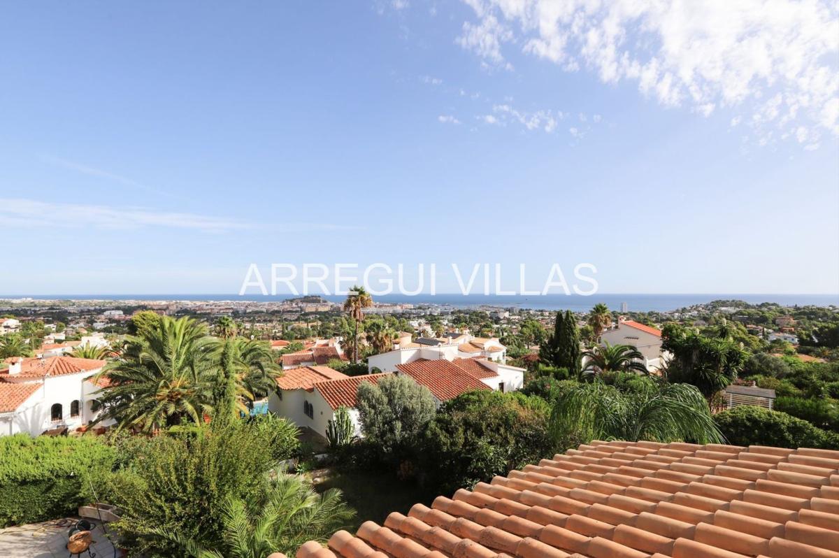 Properties for sale and rent in Spain photo 4