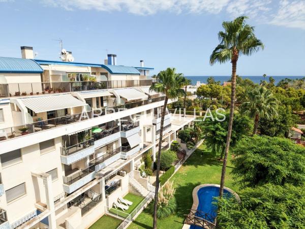Продажа квартиры на Piso en Calle Rajada, Les Bassetes-El Marjal, Denia, Дения
photo 1