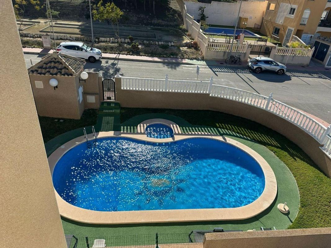 Продажа отдельного шале в  Casa o chalet en Villamartín, Orihuela, Ориуэла photo 4