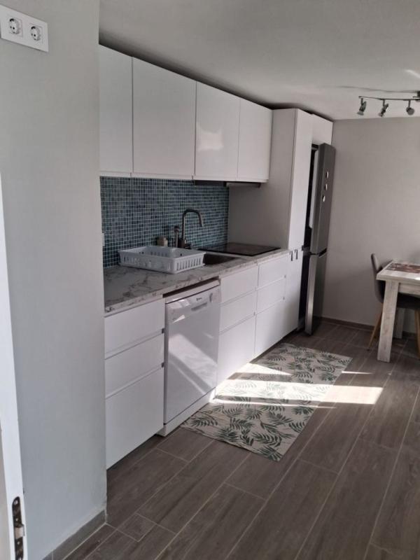 Properties for sale and rent in Spain photo 5