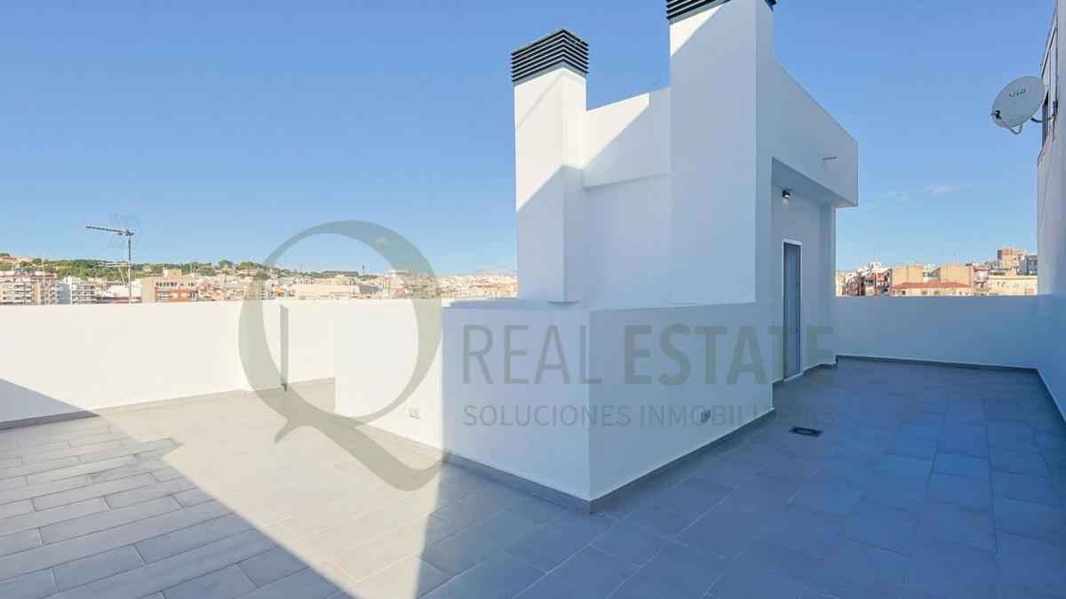 Building Residential of 600m2 for sale in Alicante photo 2