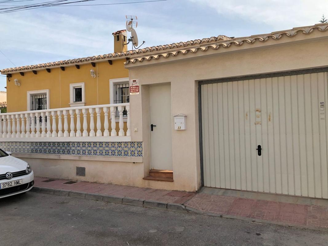Properties for sale and rent in Spain photo 1