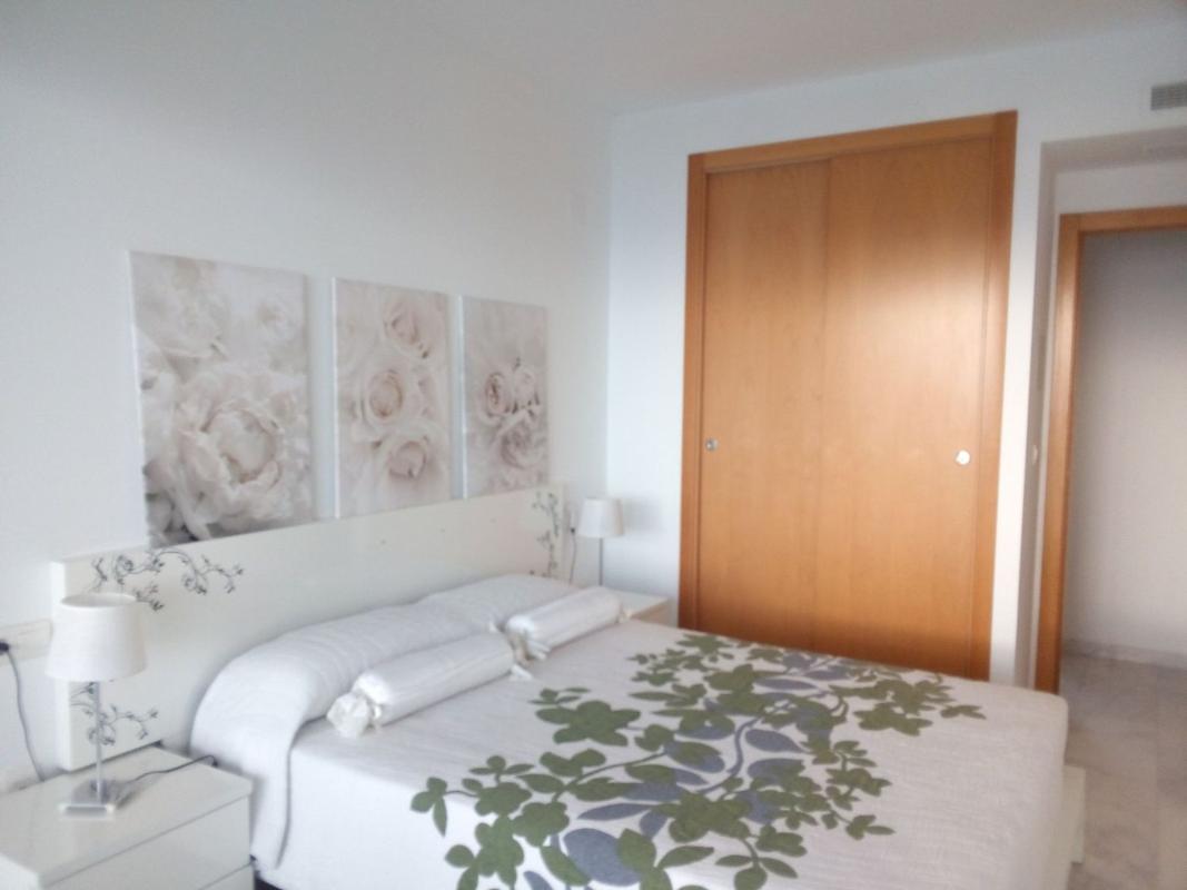 Продажа квартиры на Piso en Calle de Viena, Zona Sierra Helada, Benidorm, Бенидорм
photo 3
