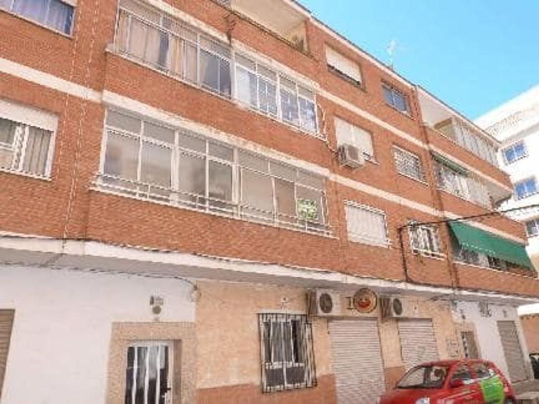 Venta de piso en Piso en Calle Maldonado, El Molino, Torrevieja, Torrevieja
photo 1