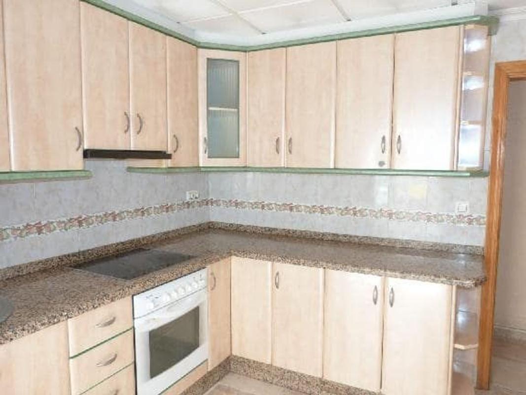 Venta de piso en Piso en Calle Maldonado, El Molino, Torrevieja, Torrevieja
photo 3