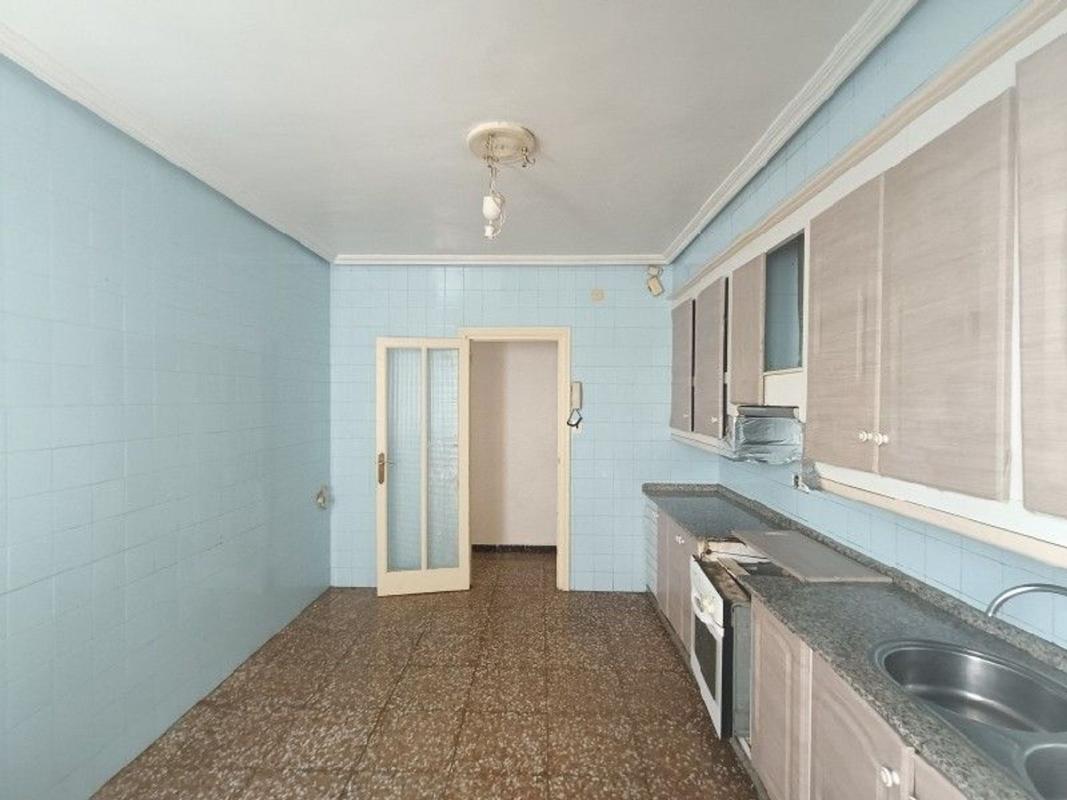 Venta de piso en Piso en Calle Fernanda Santamaría, Plaza Crevillente-Juzgados, Elche / Elx, Elche / Elx
 photo 5