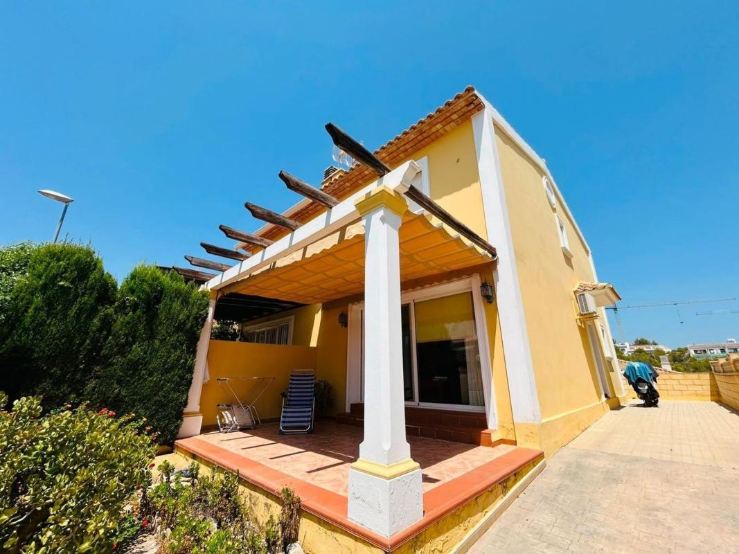 Properties for sale and rent in Spain photo 1