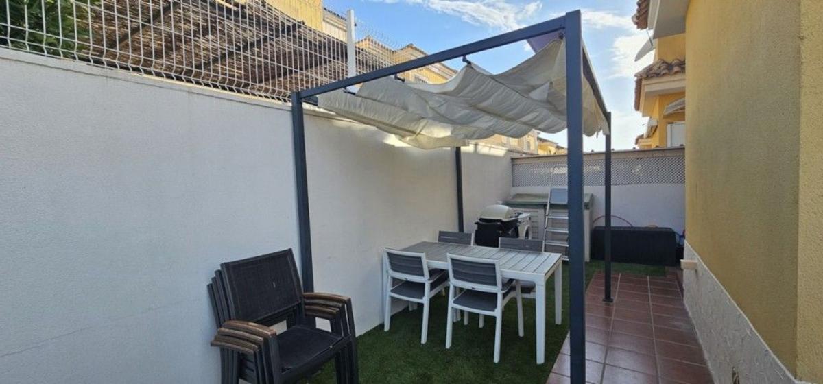Venta de chalet adosado en Chalet adosado en Calle Portugal s/n, Algorfa , Algorfa photo 3