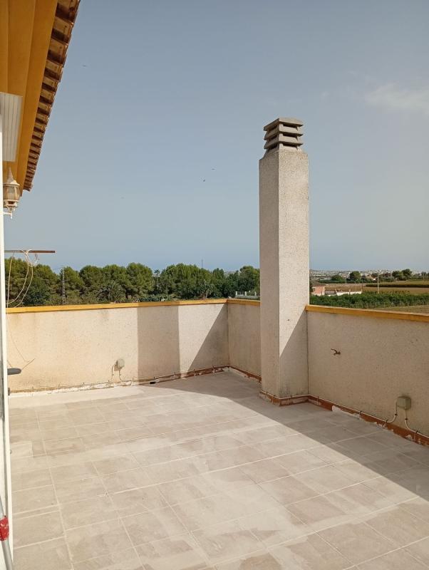Venta de chalet adosado en Chalet adosado en Cv-902, 35, Daya Nueva , Daya Nueva photo 3