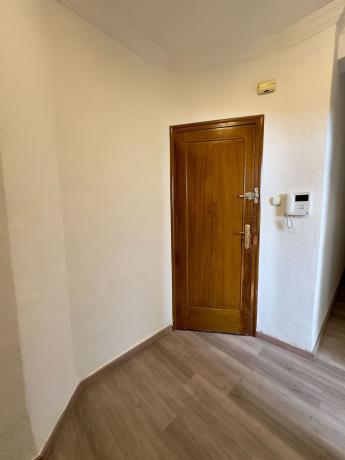 Sale of flat in Piso en Barri Eixample, Alcoy / Alcoi, Alcoy
thumbnail 2