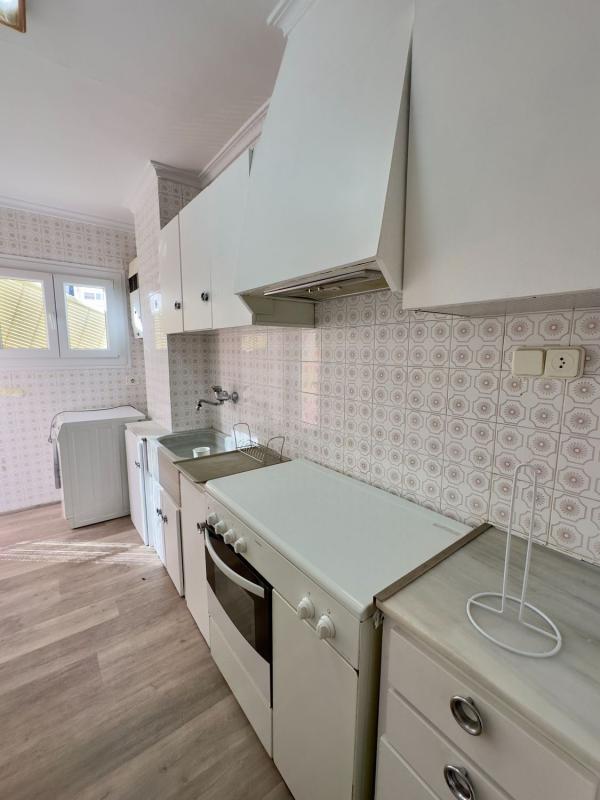 Sale of apartment in Piso en Barri Eixample, Alcoy / Alcoi, Alcoy
photo 4
