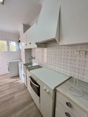 Sale of flat in Piso en Barri Eixample, Alcoy / Alcoi, Alcoy
 photo 4
