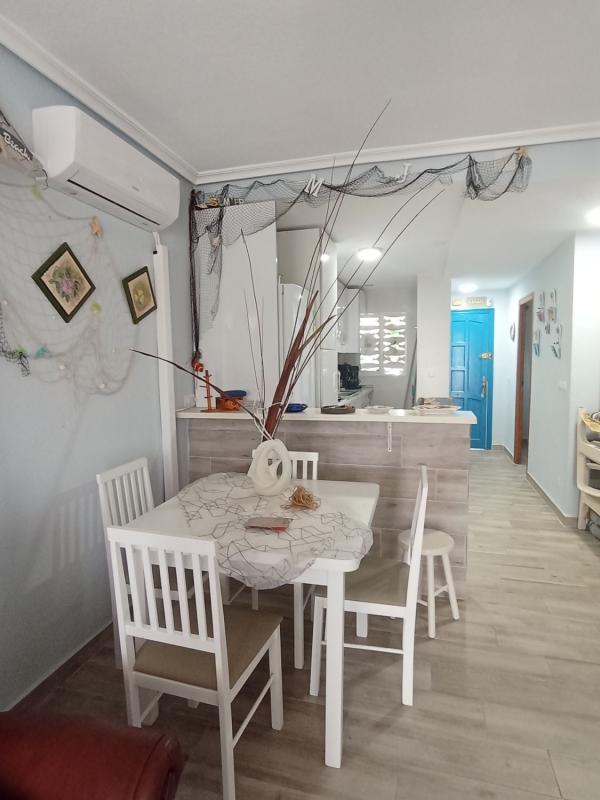 Sprzedaż mieszkania w Piso en Avenida Salamanca, 18, Gran Playa, Santa Pola, Santa Pola
 photo 5