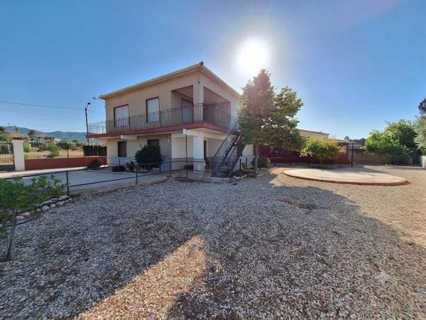 Casa o chalet independiente en Monovar thumbnail 1